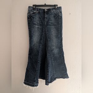 Mermaid Raw Hem Jean Skirt